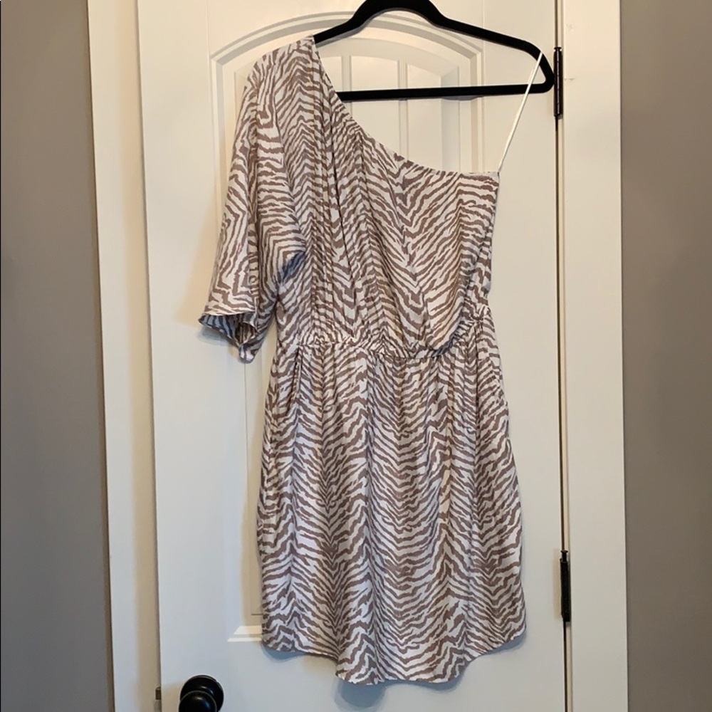 🌺Express Animal Print Dress Size Medium
